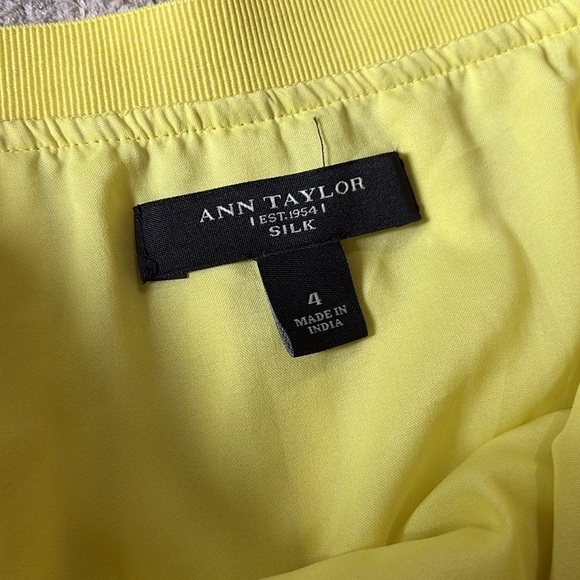 Ann Taylor Sunny Yellow Midi Skirt - women’s size 4 - pleated - 100% silk - Picture 3 of 6